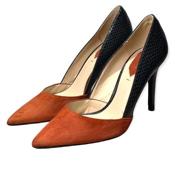 Zara Shoes - Zara Woman Black Snakeskin and Suede Rust Pointed Toe Two-Tone Pumps Size 38